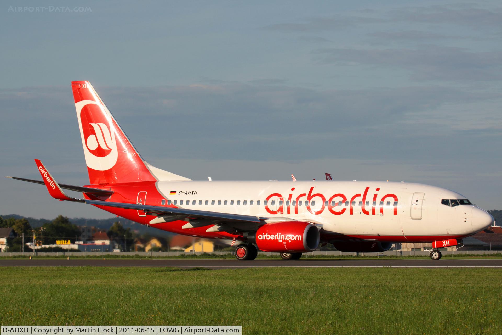 D-AHXH, 2008 Boeing 737-7K5 C/N 35282, .....