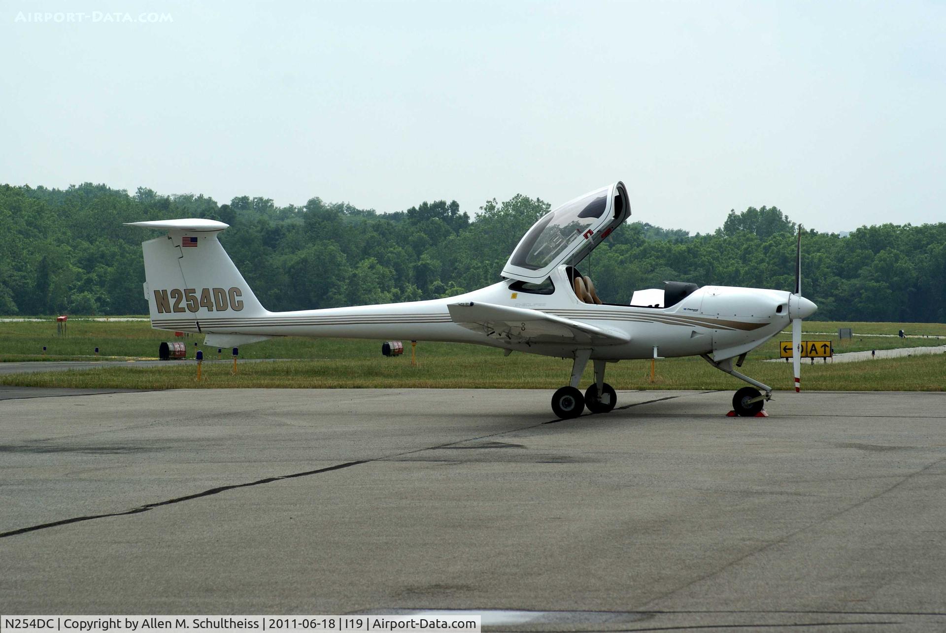 N254DC, 2004 Diamond DA-20C-1 Eclipse C/N C0252, 2004 Diamond DA 20-C1