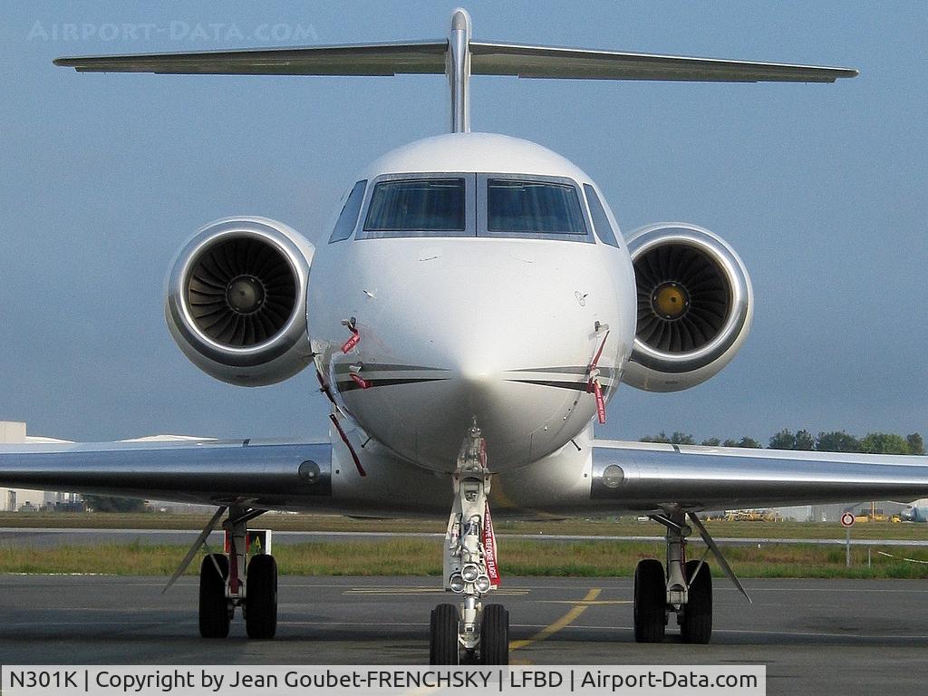 N301K, 1999 Gulfstream Aerospace G-V C/N 591, private parking AAS
