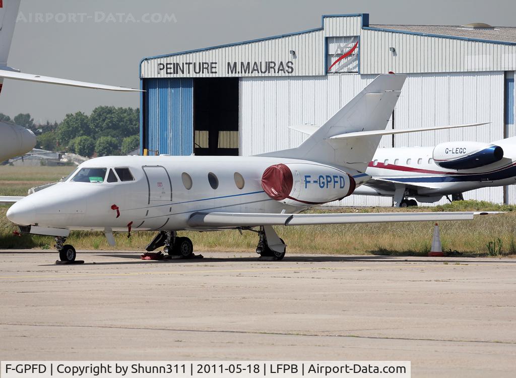 F-GPFD, 1988 Dassault Falcon 10 C/N 221, Parked...