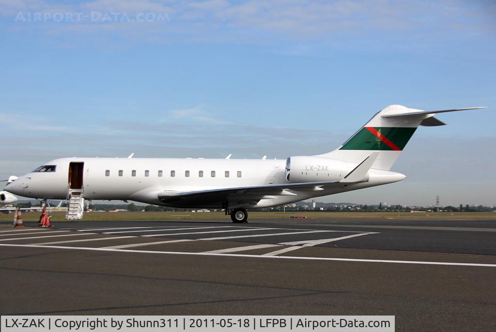 LX-ZAK, 2006 Bombardier BD-700-1A11 Global 5000 C/N 9204, Parked...