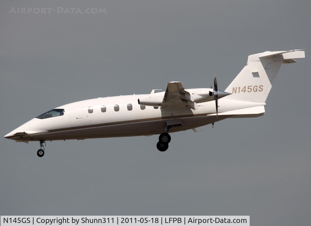 N145GS, 2007 Piaggio P-180 C/N 1145, On landing...