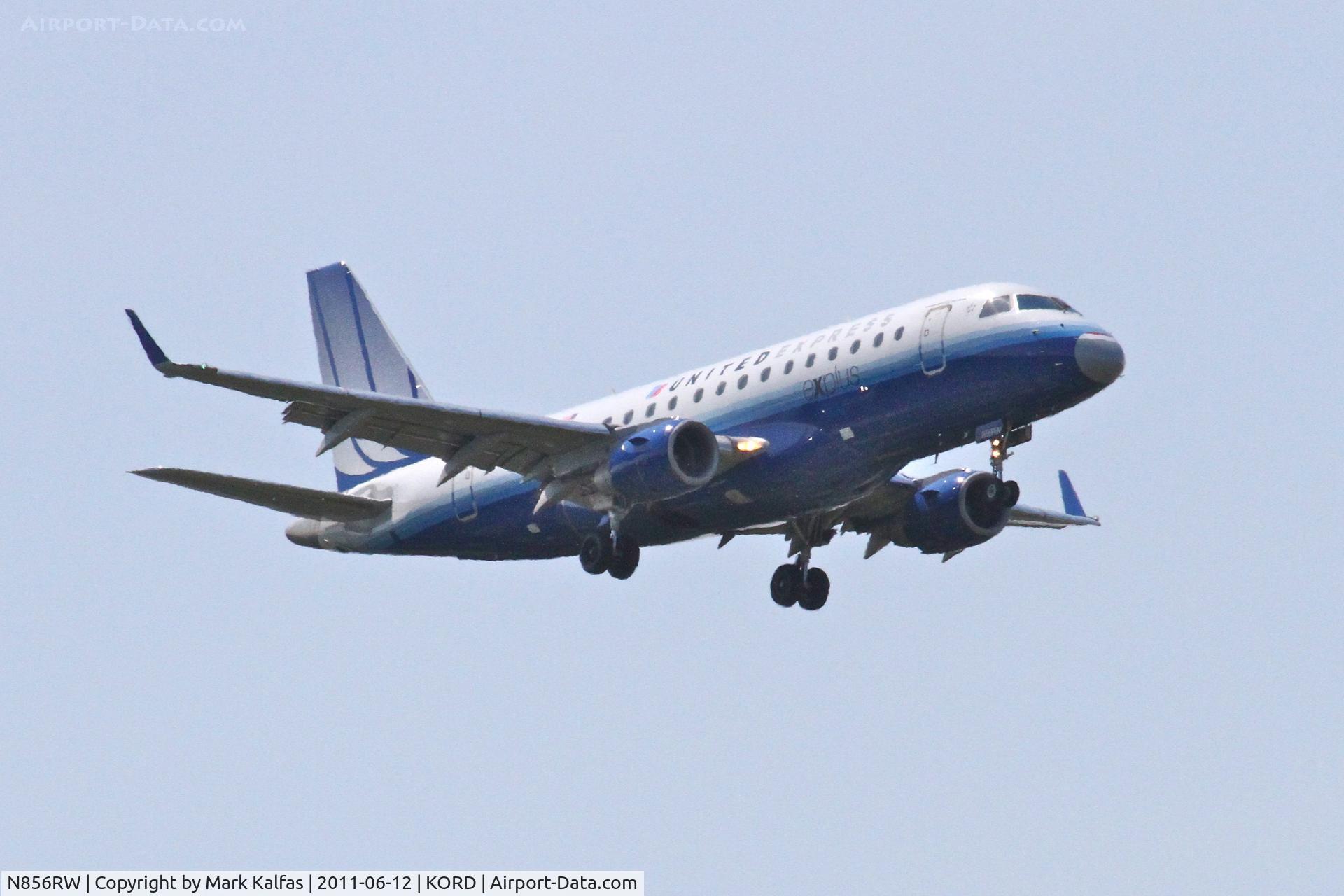 N856RW, 2005 Embraer 170SE (ERJ-170-100SE) C/N 17000078, Shuttle America/United Express Embraer ERJ 170-100 SE, TCF3453 arriving from KLGA, RWY 10 approach KORD.
