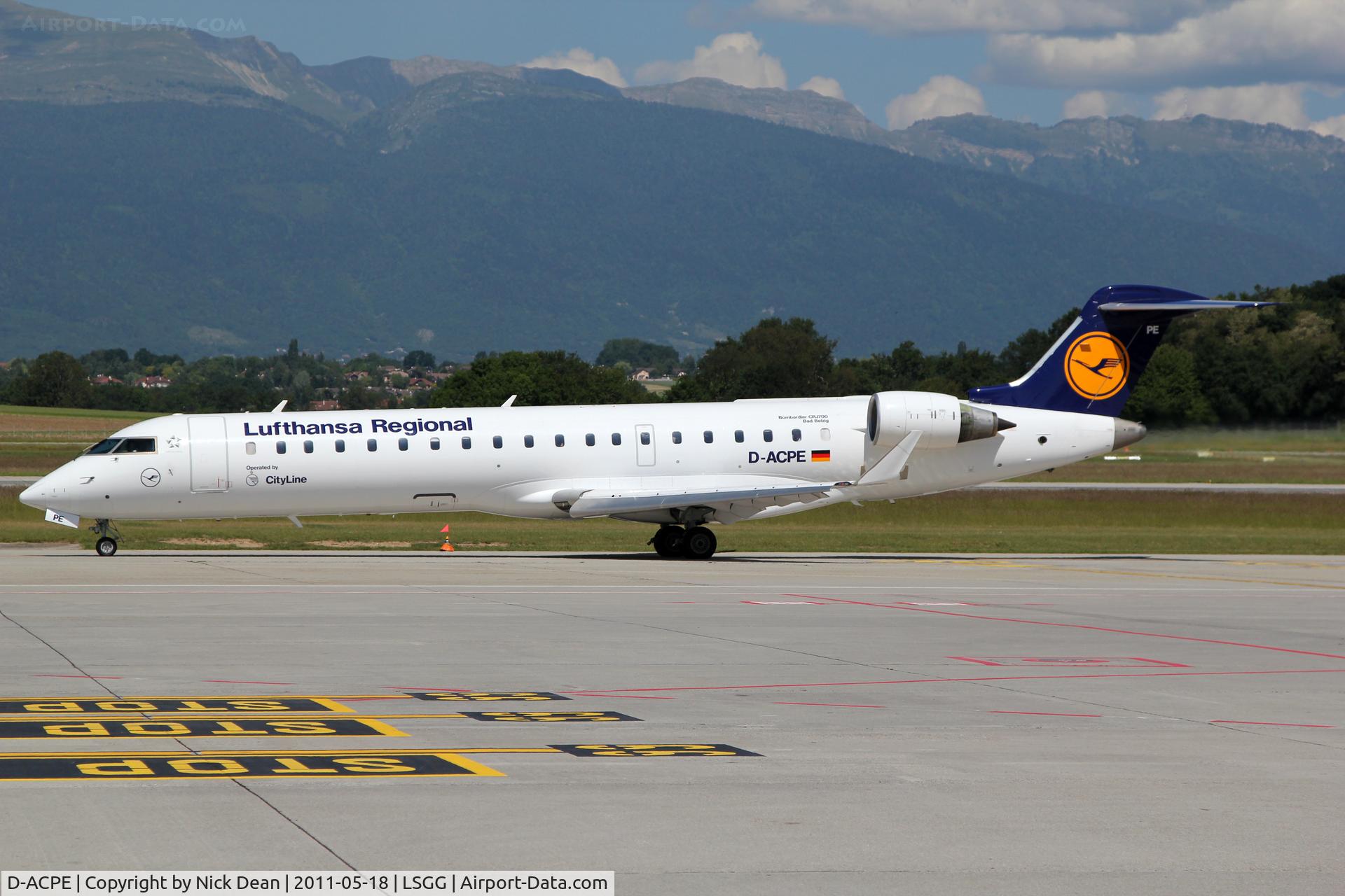 D-ACPE, 2001 Bombardier CRJ-701ER (CL-600-2C10) Regional Jet C/N 10027, LSGG/GVA