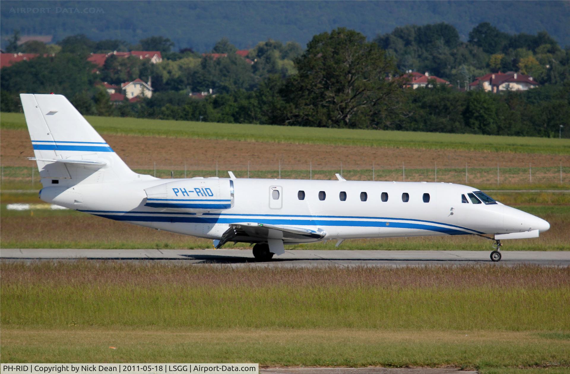 PH-RID, 2008 Cessna 680 Citation Sovereign C/N 680-0212, LSGG/GVA