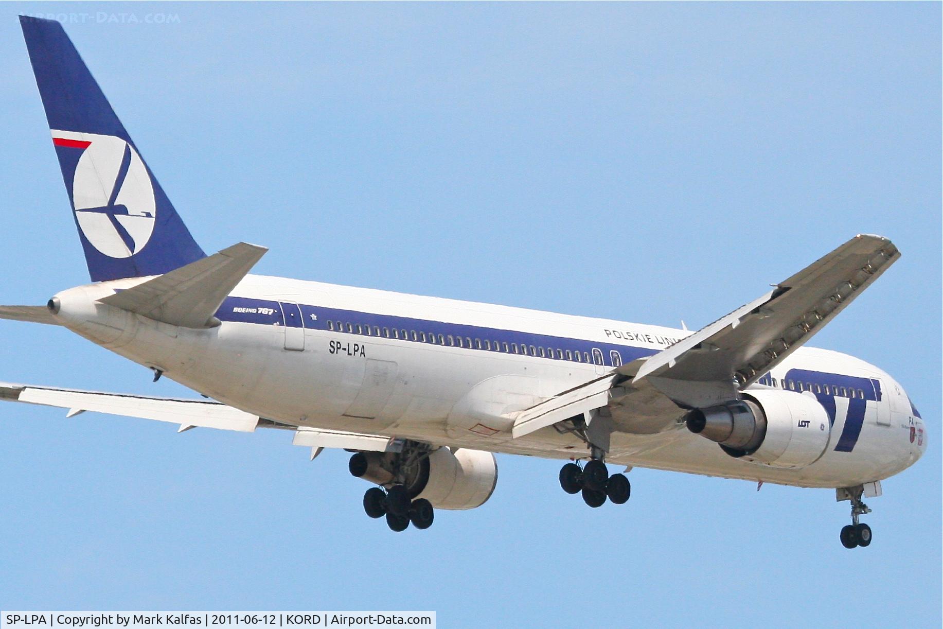 SP-LPA, 1990 Boeing 767-35D/ER C/N 24865, LOT Boeing 767-35D (ER), LOT1 arriving from EPWA (Warsaw), on approach RWY 10 KORD.