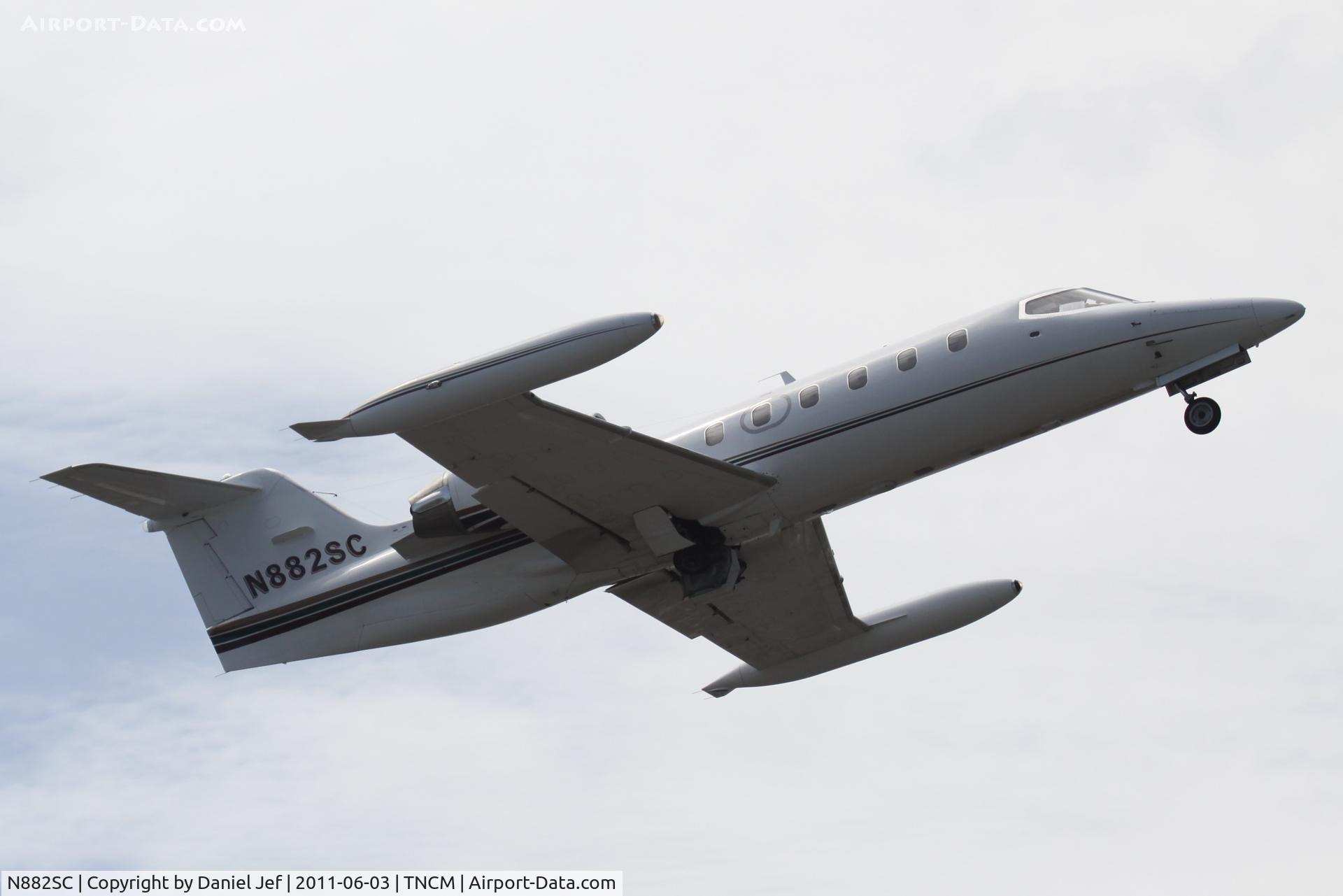 N882SC, 1984 Gates Learjet 35 C/N 35-590, N882SC departing TNCM