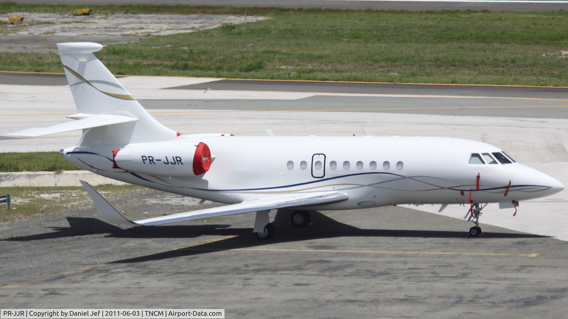 PR-JJR, 2010 Dassault Falcon 2000LX C/N 218, PR-JJR park at the cargo ramp at TNCM