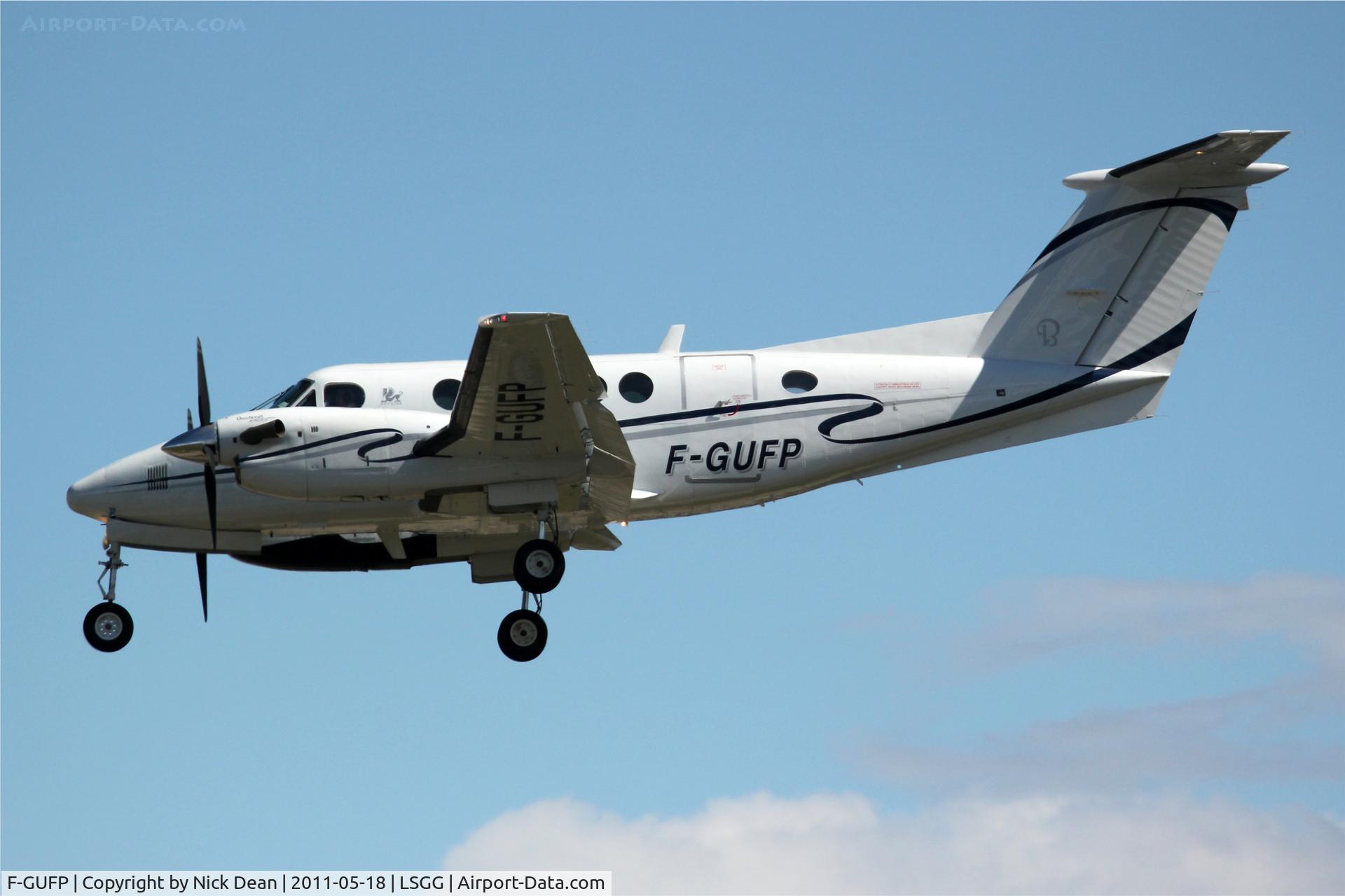 F-GUFP, 1999 Raytheon B200 King Air C/N BB-1698, LSGG/GVA