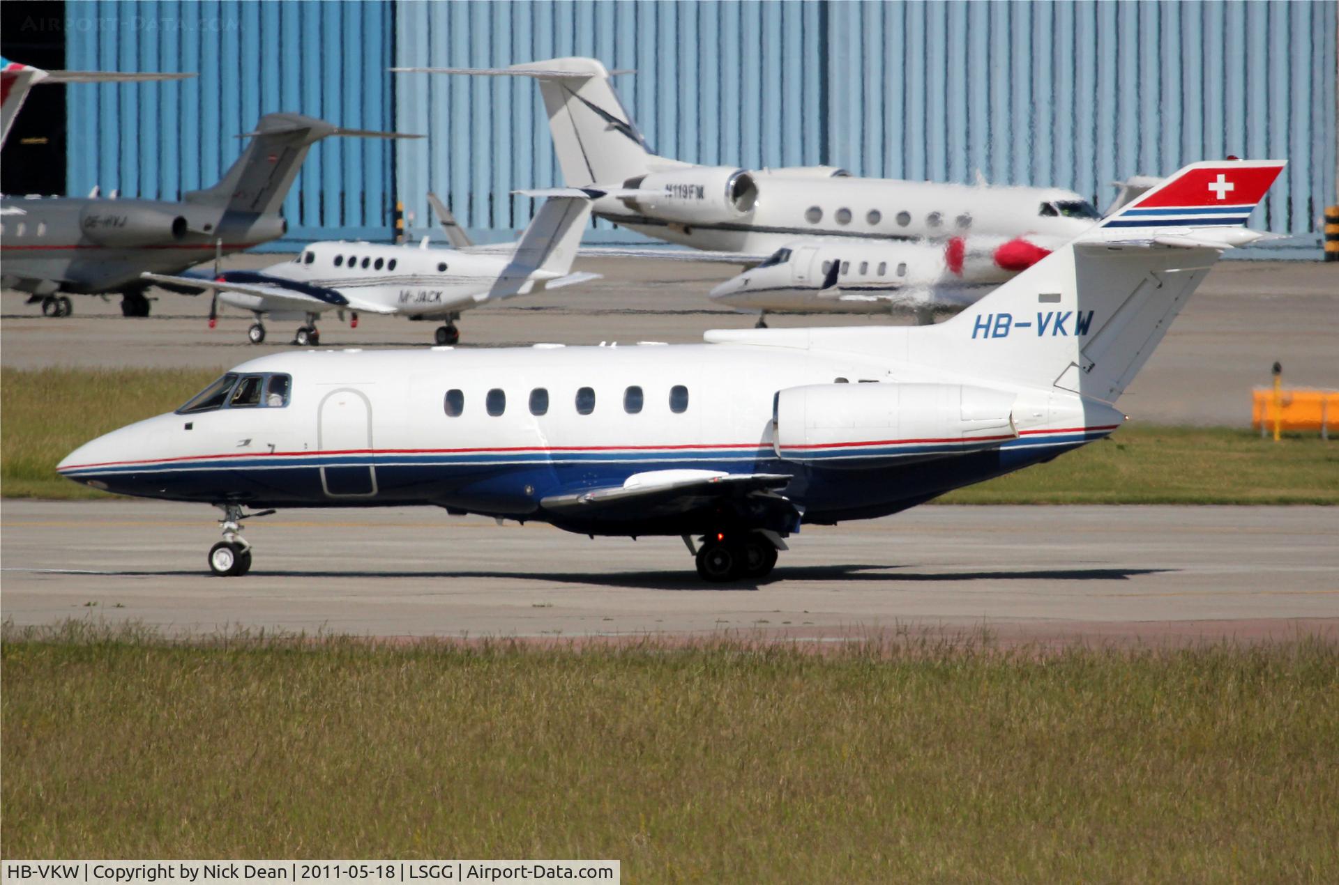 HB-VKW, 1993 Raytheon Hawker 125-800A C/N 258246, LSGG/GVA