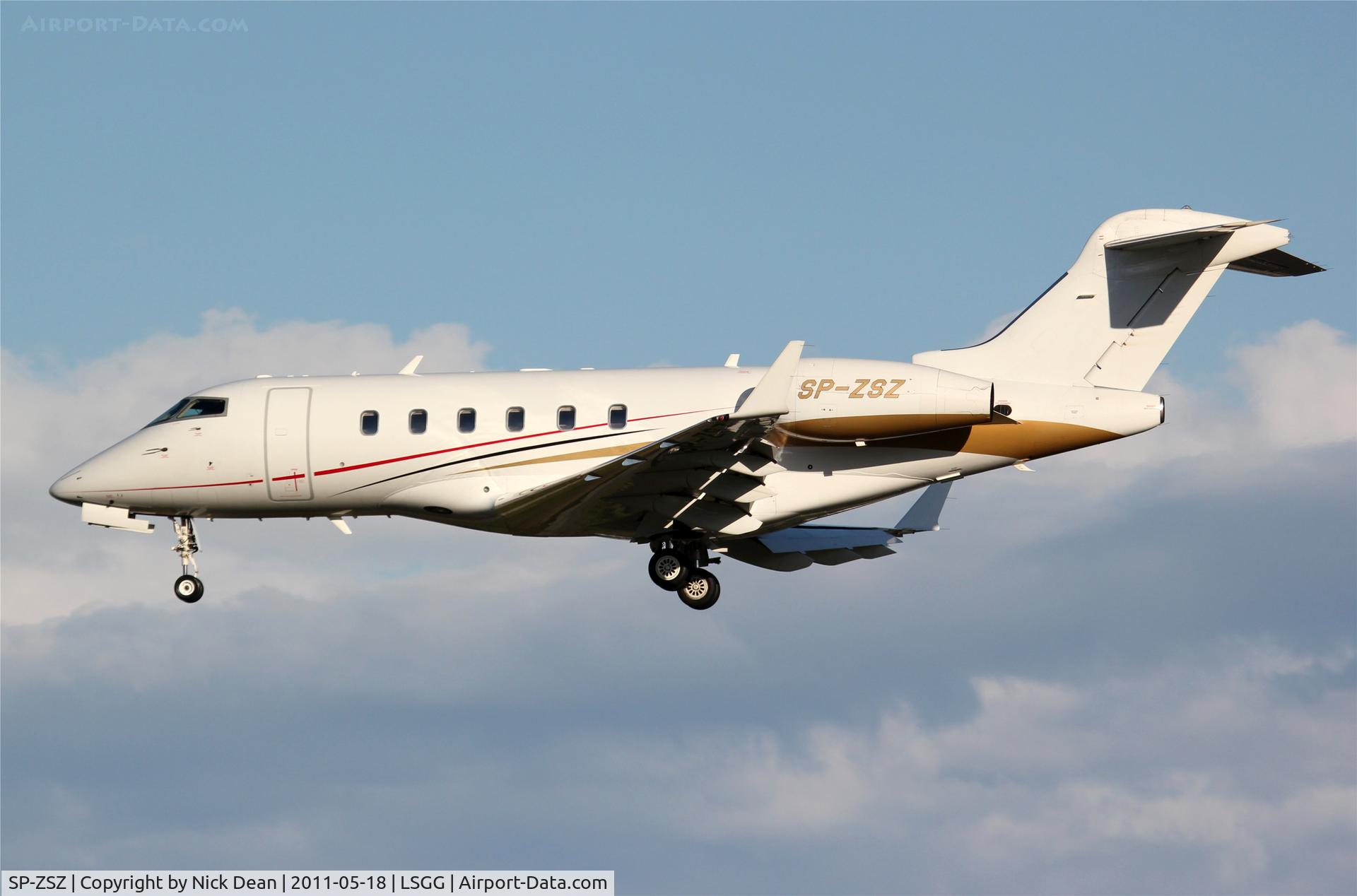 SP-ZSZ, 2005 Bombardier Challenger 300 (BD-100-1A10) C/N 20044, LSGG/GVA