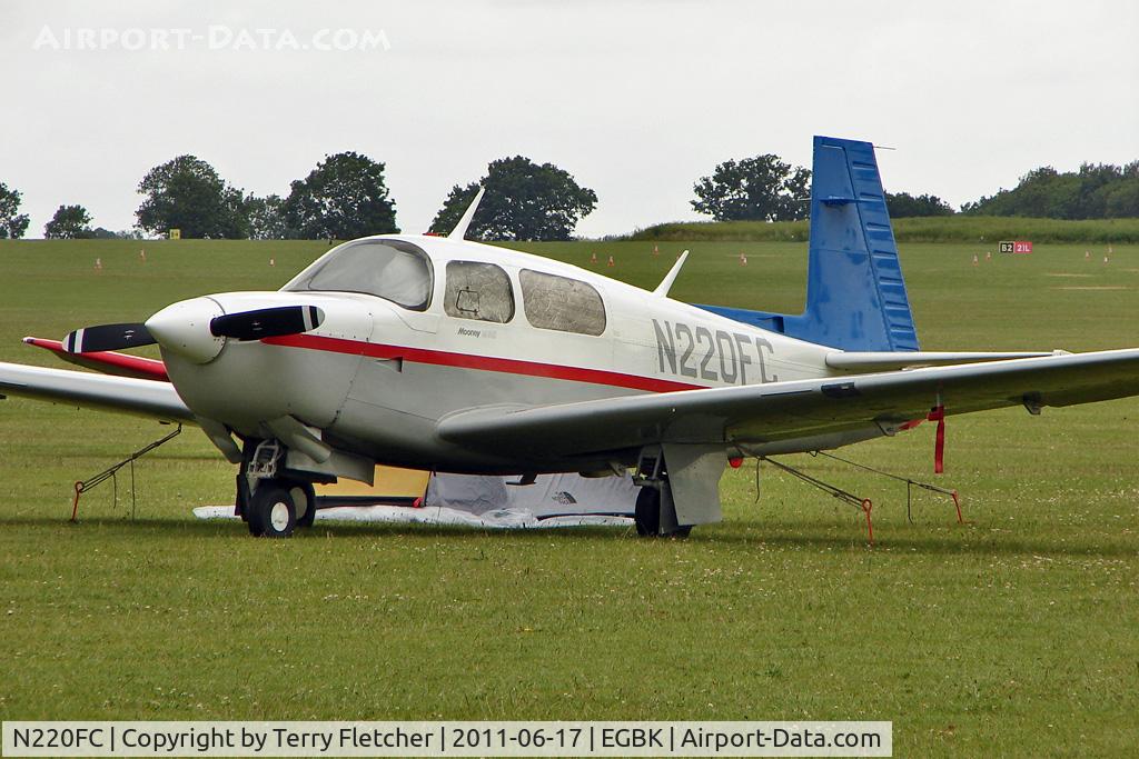 N220FC, 1993 Mooney M20J 201 C/N 24-3282, 1993 Mooney M20J, c/n: 24-3282 at Sywell