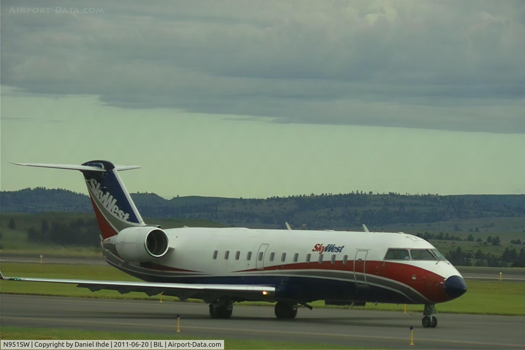 N951SW, 2003 Bombardier CRJ-200LR (CL-600-2B19) C/N 7795, Skywest Bombardier CL-600 @ BIL