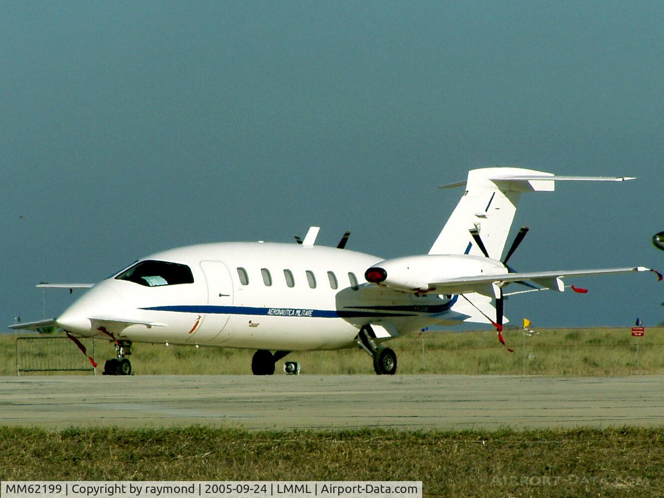 MM62199, Piaggio P-180AM Avanti C/N 1041, P180 Avanti MM62199 Italian Air Force