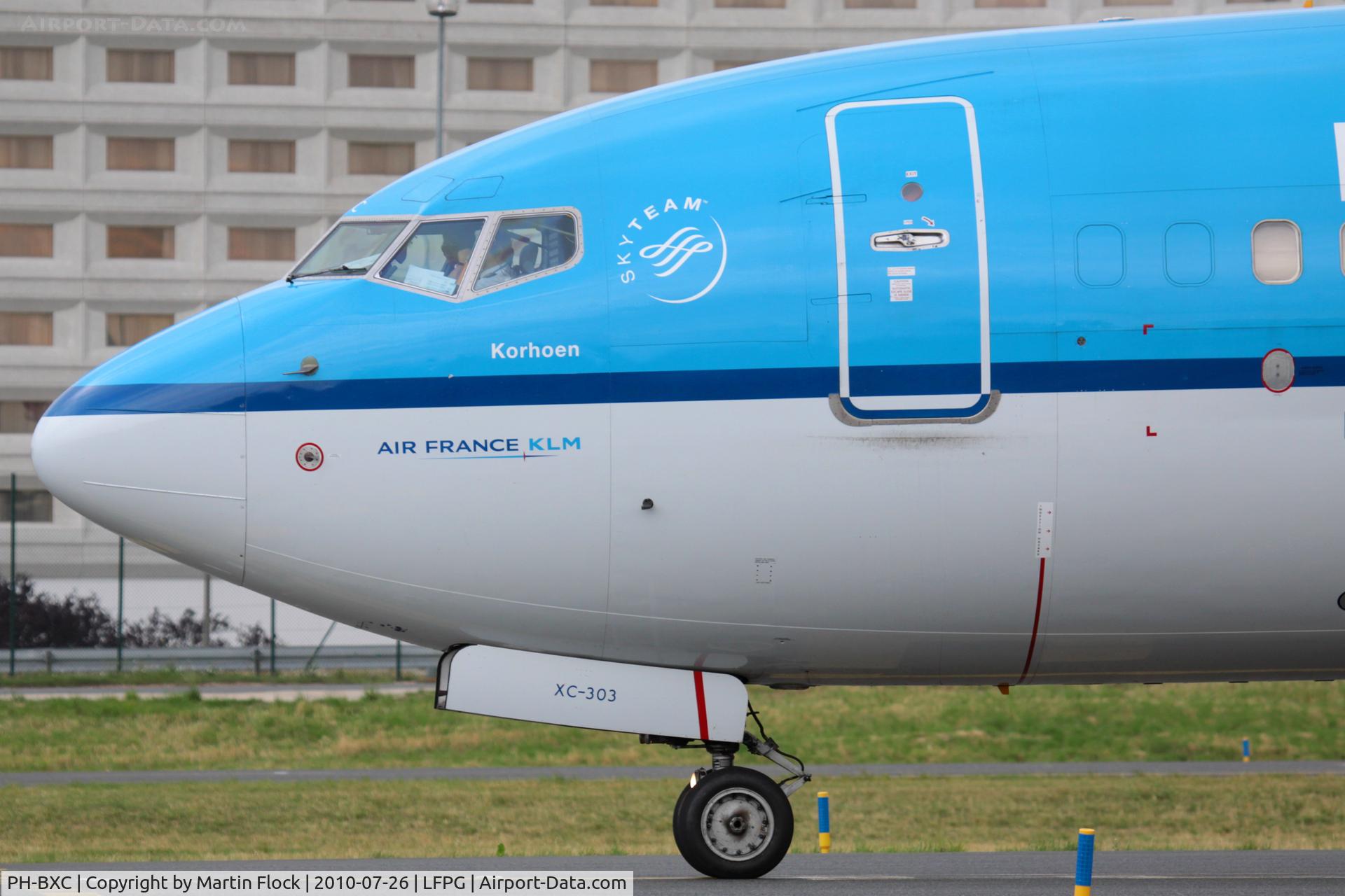 PH-BXC, 1999 Boeing 737-8K2 C/N 29133, .....