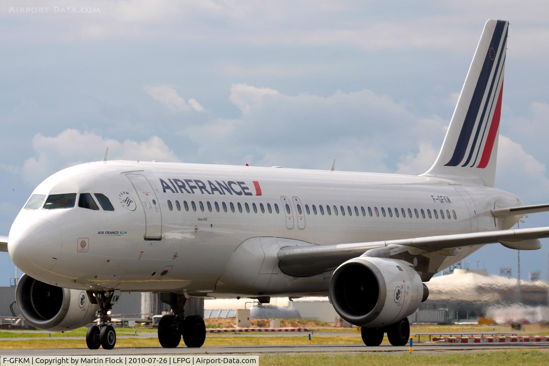 F-GFKM, 1990 Airbus A320-211 C/N 0102, .....