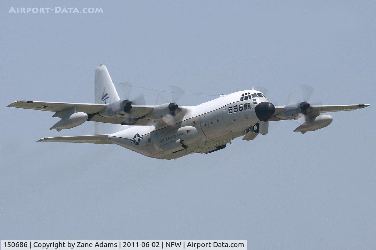 150686, 1962 Lockheed KC-130F Hercules C/N 282-3733, VX-20 C-130 departs NAS Fort Worth for the delivery flight of F-35C, CF-03, to NAS Pax River