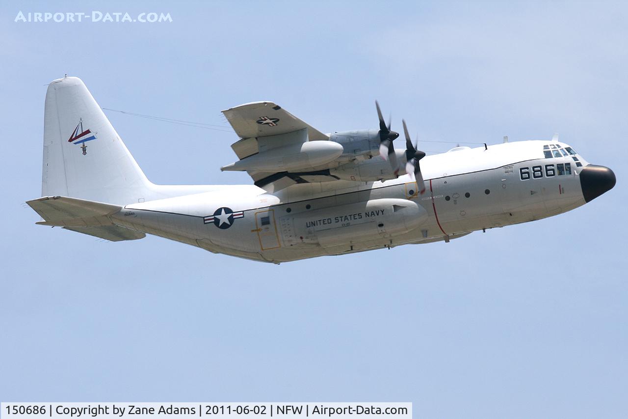 150686, 1962 Lockheed KC-130F Hercules C/N 282-3733, VX-20 C-130 departs NAS Fort Worth for the delivery flight of F-35C, CF-03, to NAS Pax River