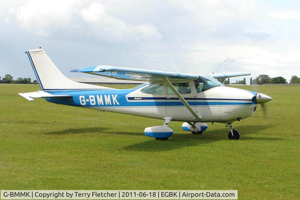 G-BMMK, 1975 Cessna 182P Skylane C/N 182-64117, 1975 Cessna CESSNA 182P, c/n: 182-64117 at Sywell