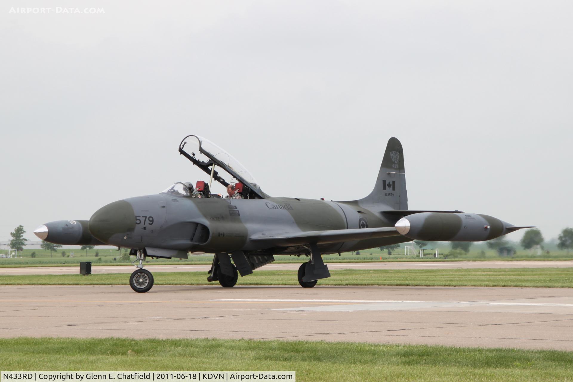 N433RD, 1952 Canadair CT-133 Silver Star C/N T33-579, At the Quad Cities Air Show