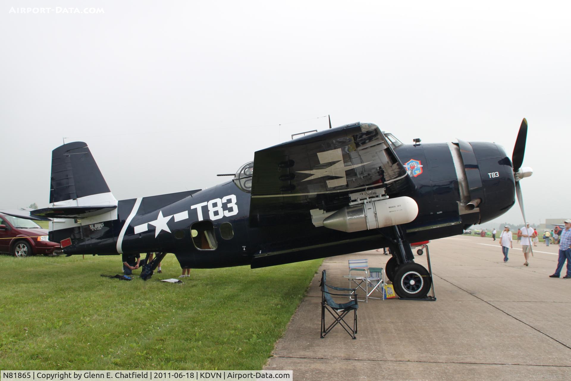 N81865, 1945 Grumman TBM-3E Avenger C/N 5632, At the Quad Cities Air Show. BuNo.85828