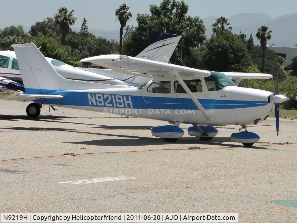 N9219H, 1975 Cessna 172M C/N 17266021, Parked in the east side parking area