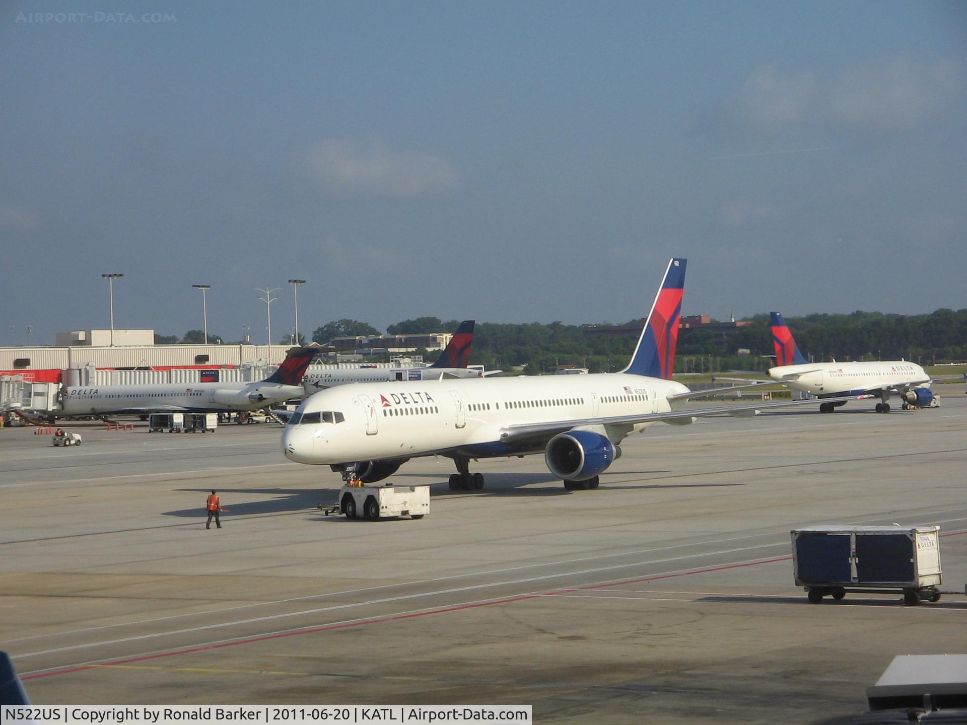N522US, 1987 Boeing 757-251 C/N 23616, Atlanta