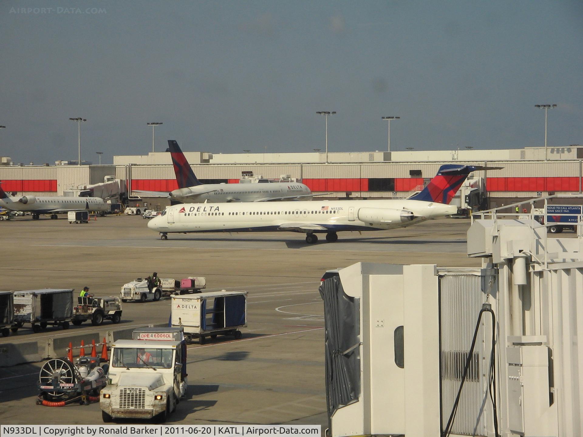 N933DL, 1989 McDonnell Douglas MD-88 C/N 49720, Atlanta