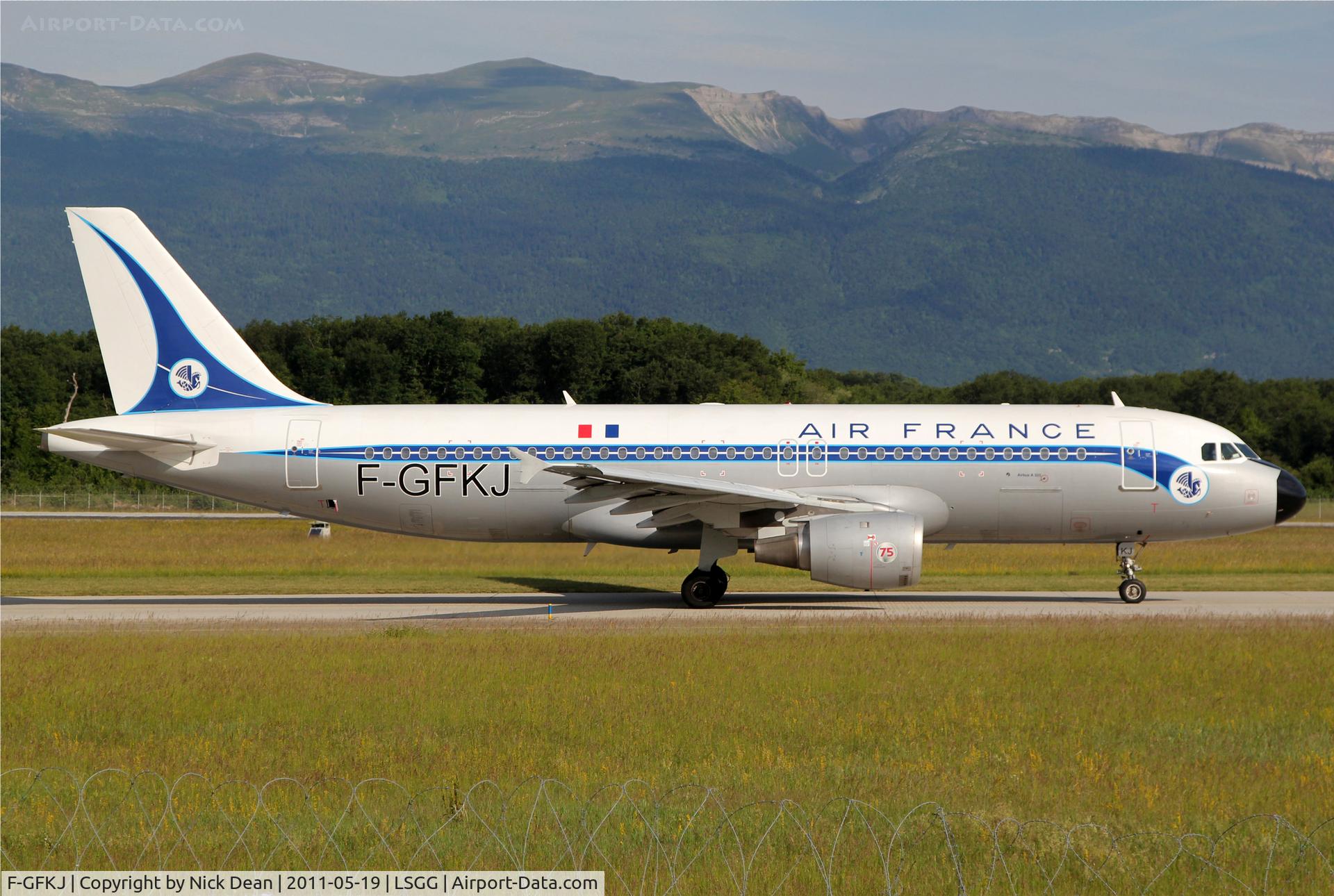 F-GFKJ, 1989 Airbus A320-211 C/N 0063, LSGG/GVA