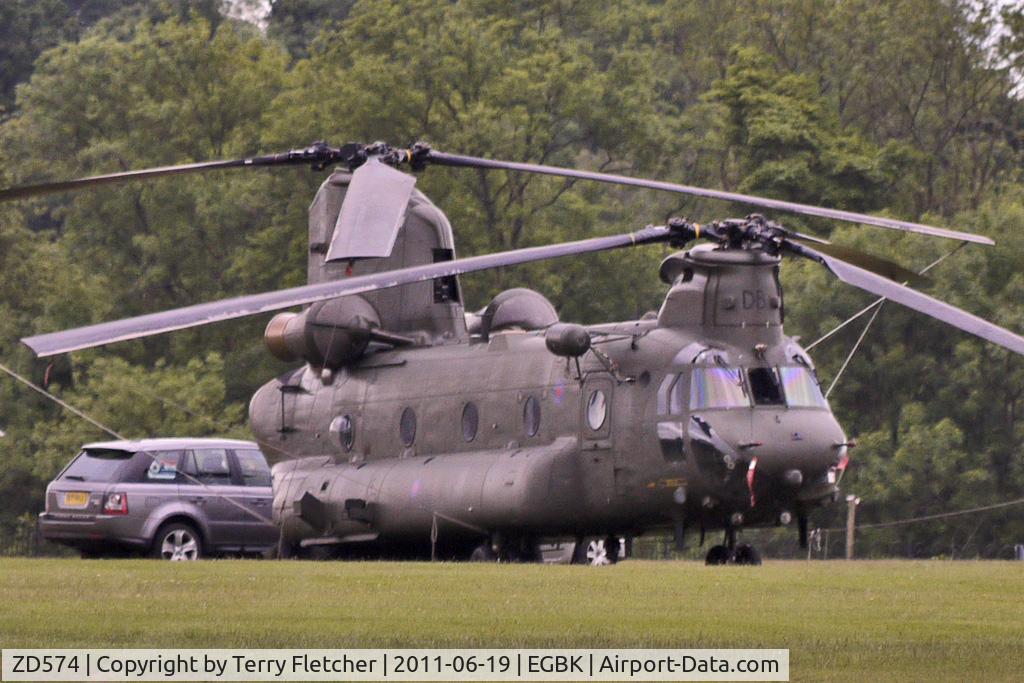 ZD574, 1984 Boeing Vertol Chinook HC.2 C/N M/A034/B-866/M7021, Boeing Vertol Chinook HC.2, c/n: M/A034/B-866/M7021 gave flying displays at 2011 AeroExpo at Sywell