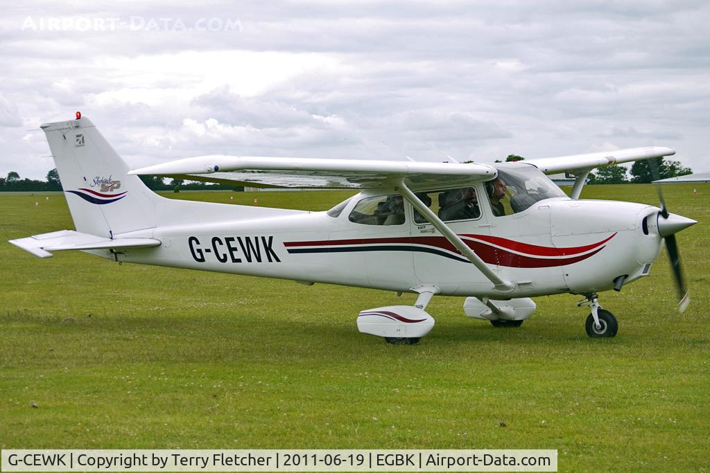G-CEWK, 1999 Cessna 172S Skyhawk SP C/N 172S8294, Cessna 172S Skyhawk SP, c/n: 172S8294 at Sywell