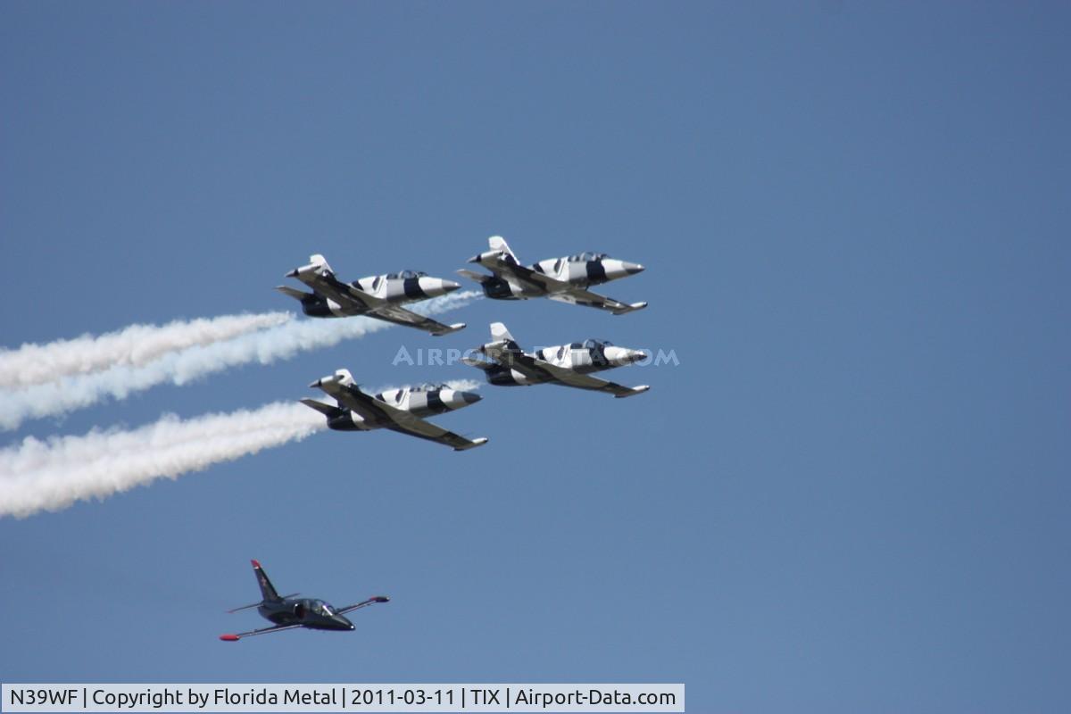 N39WF, 1982 Aero L-39 Albatros C/N 232218, Debut of brand new Heavy Metal Jet Team 2011