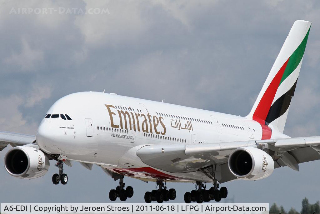 A6-EDI, 2009 Airbus A380-861 C/N 028, Huge...