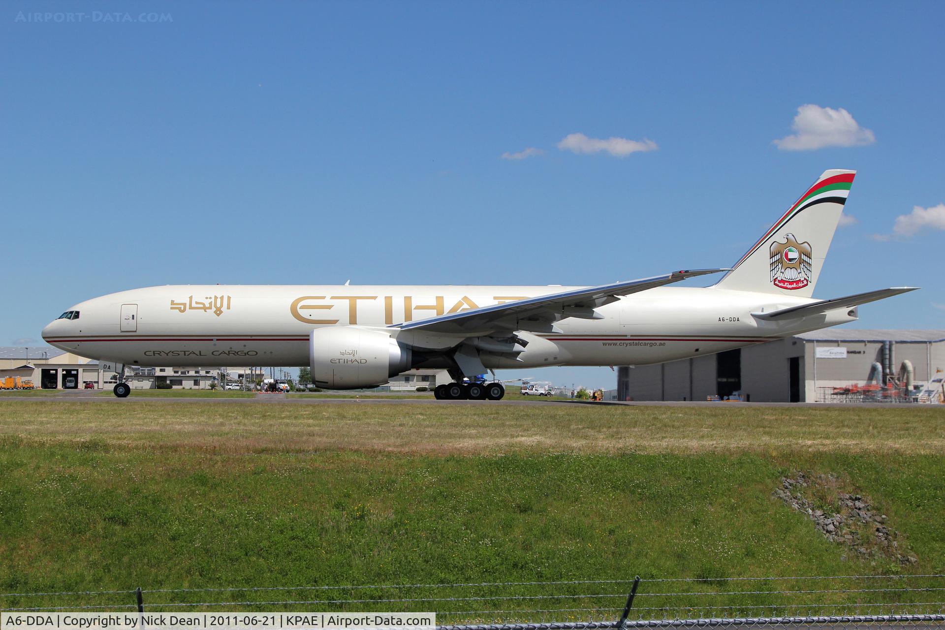 A6-DDA, 2011 Boeing 777-FFX C/N 39682, KPAE/PAE ETD9037 departs on delivery to OMAA