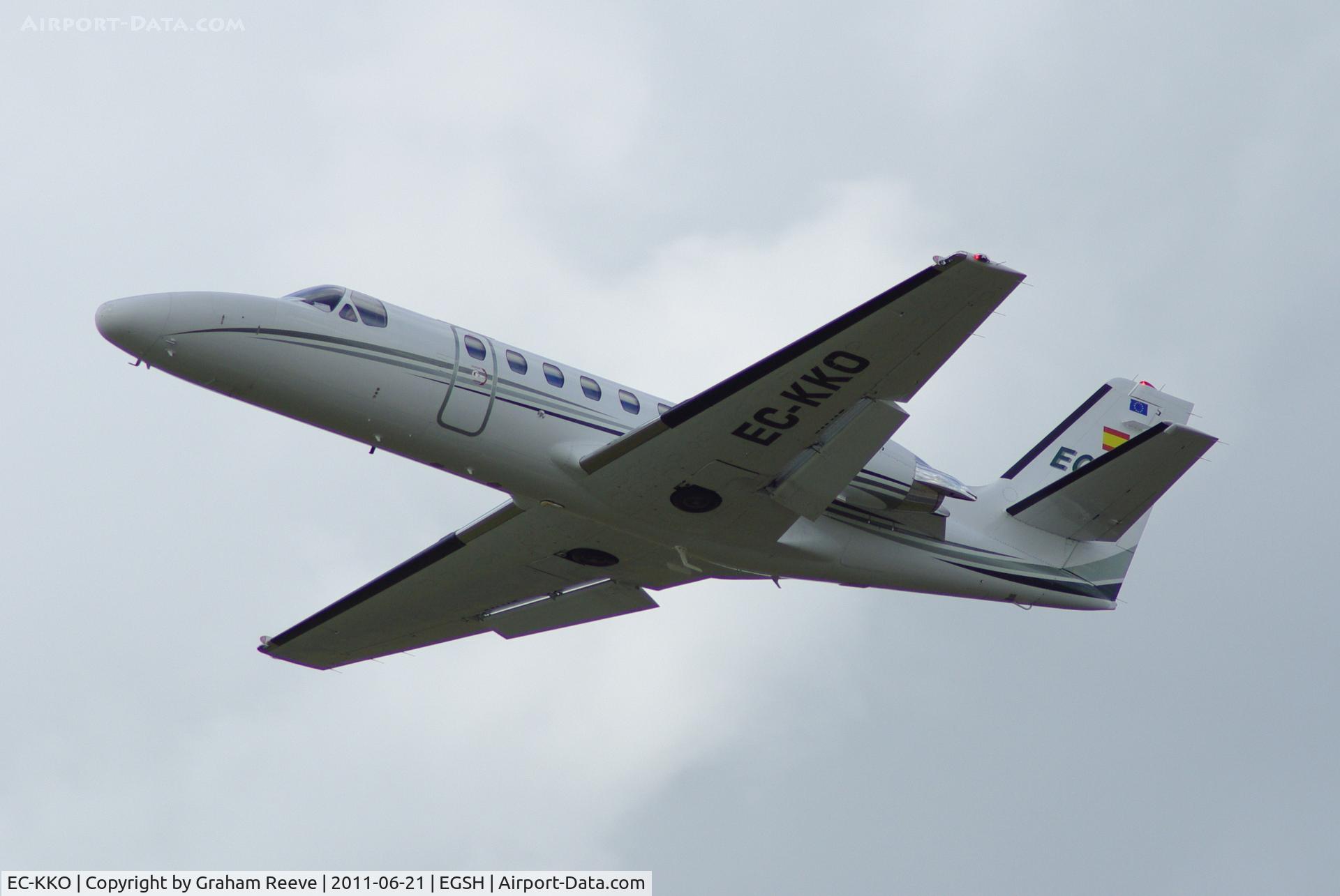 EC-KKO, 2001 Cessna 550 Citation Bravo C/N 550-0992, Departing from Norwich.