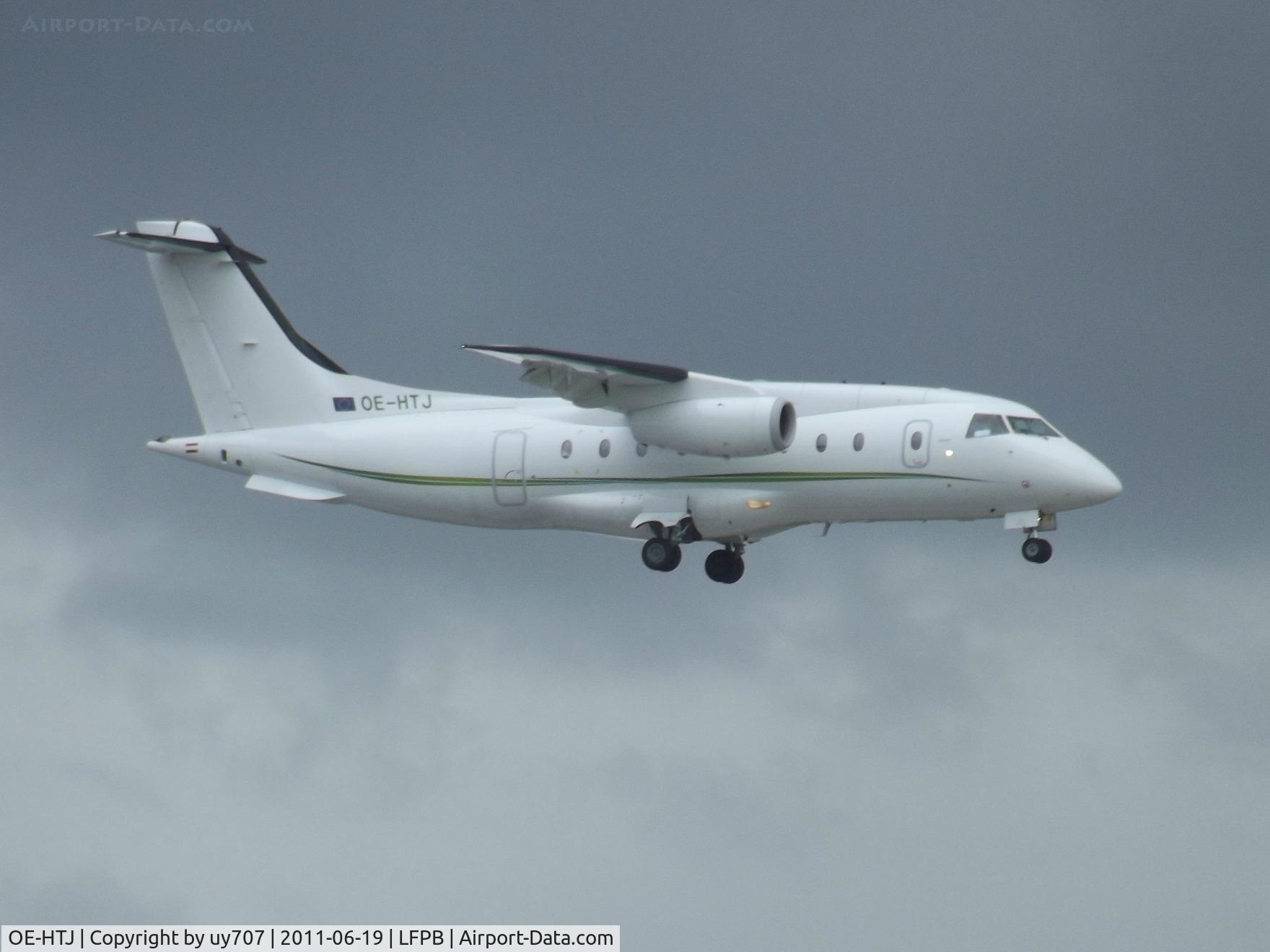 OE-HTJ, 1999 Fairchild Dornier 328-300 328JET C/N 3114, On short finals to runway 27/09