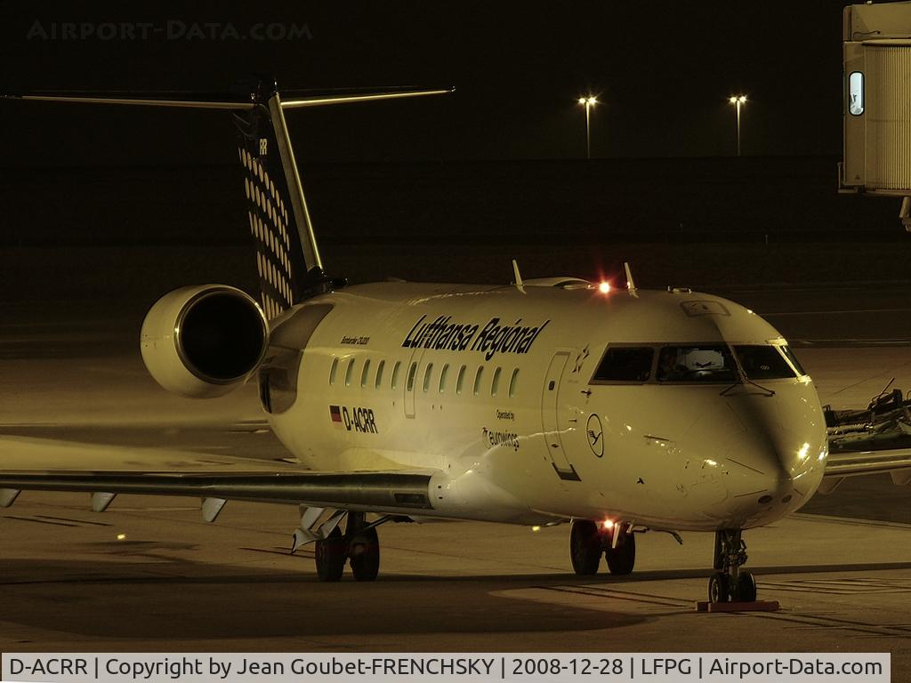 D-ACRR, Canadair CRJ-200 (CL-600-2B19) C/N 1722, T1 by night