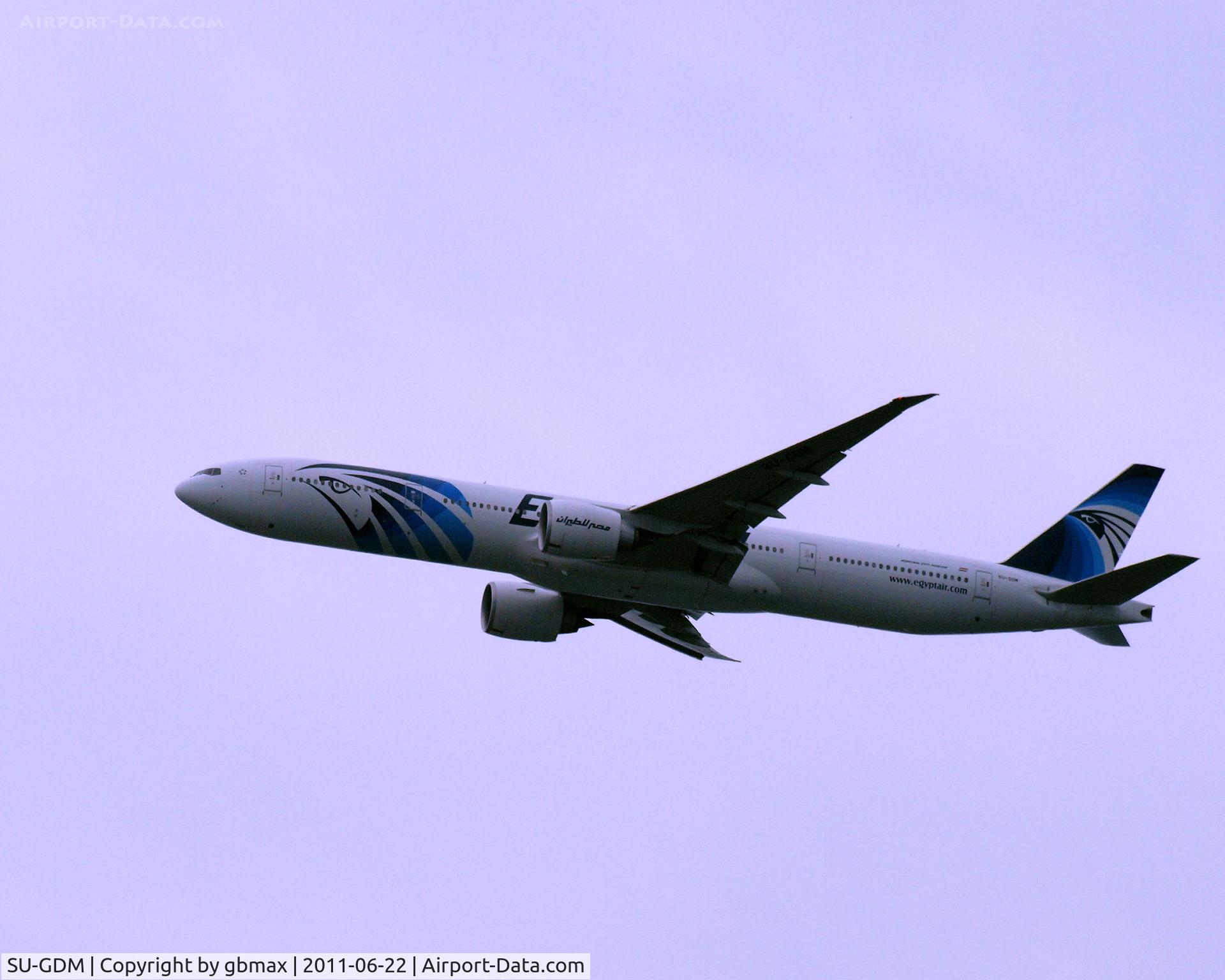 SU-GDM, 2010 Boeing 777-36N/ER C/N 38285, Flying @ ~3,500 feet high, going to a landing at JFK