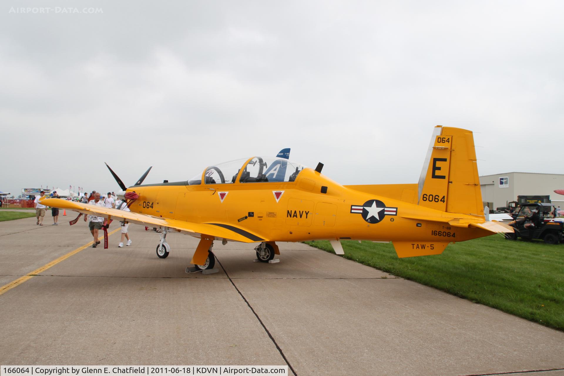 166064, Raytheon T-6B Texan II C/N PN-55, At the Quad Cities Air Show