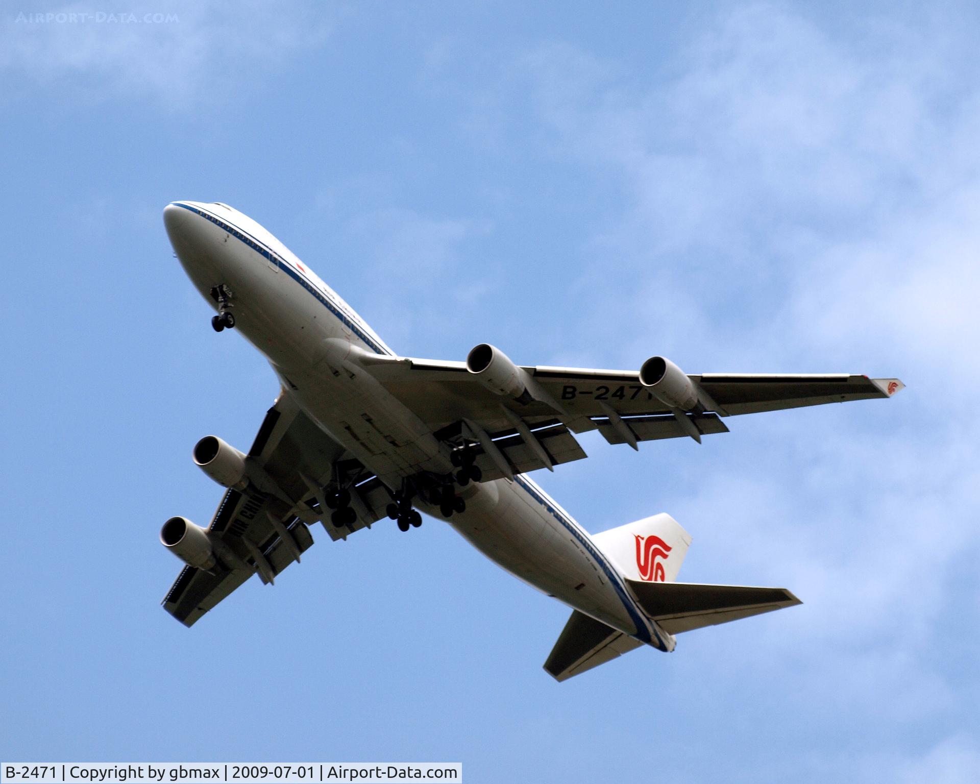 B-2471, 1999 Boeing 747-4J6 C/N 29071, Flying @ ~3,500 feet high, going to a landing at JFK
