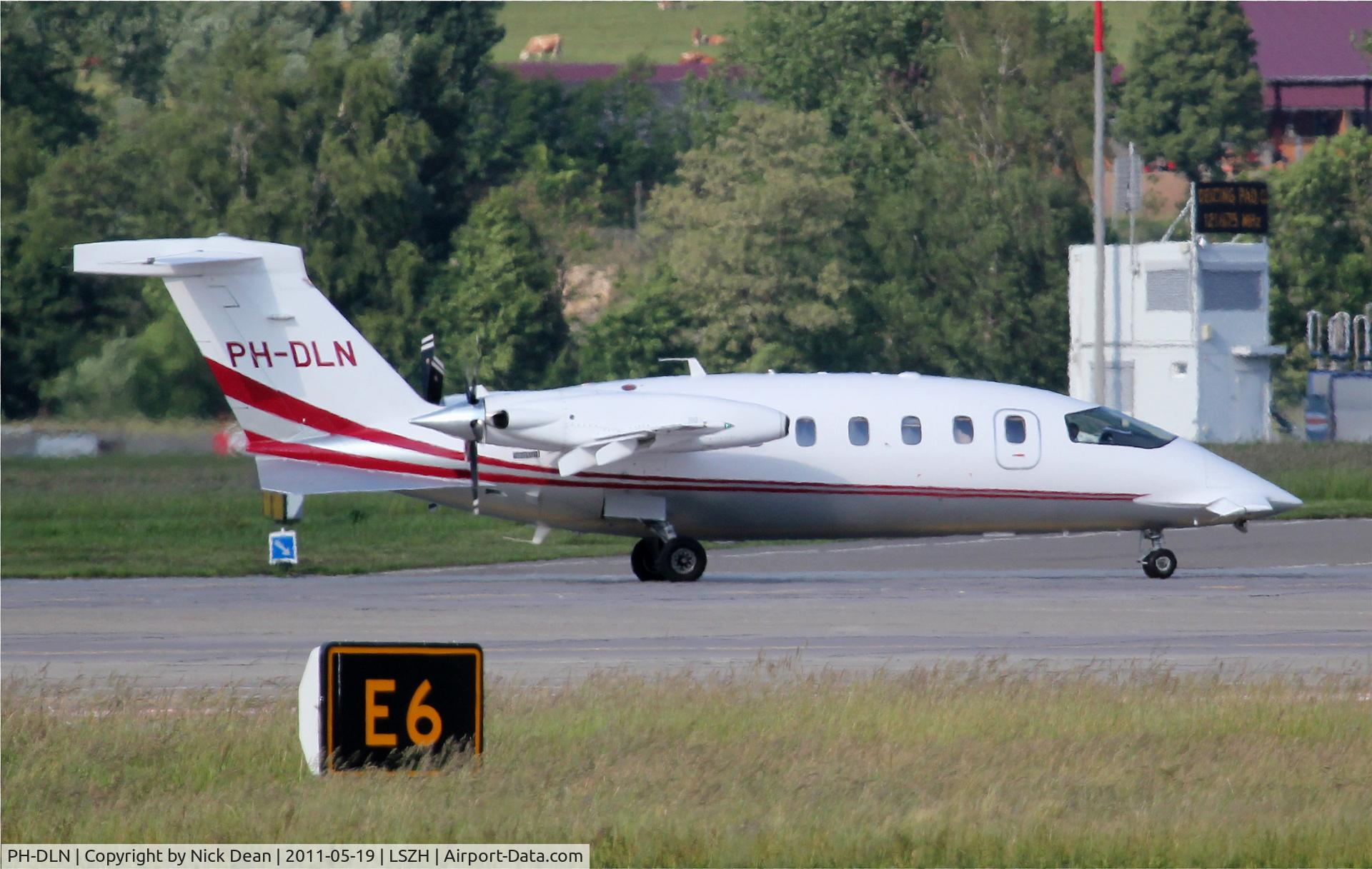 PH-DLN, 2008 Piaggio P-180 Avanti II C/N 1175, LSZH/ZRH