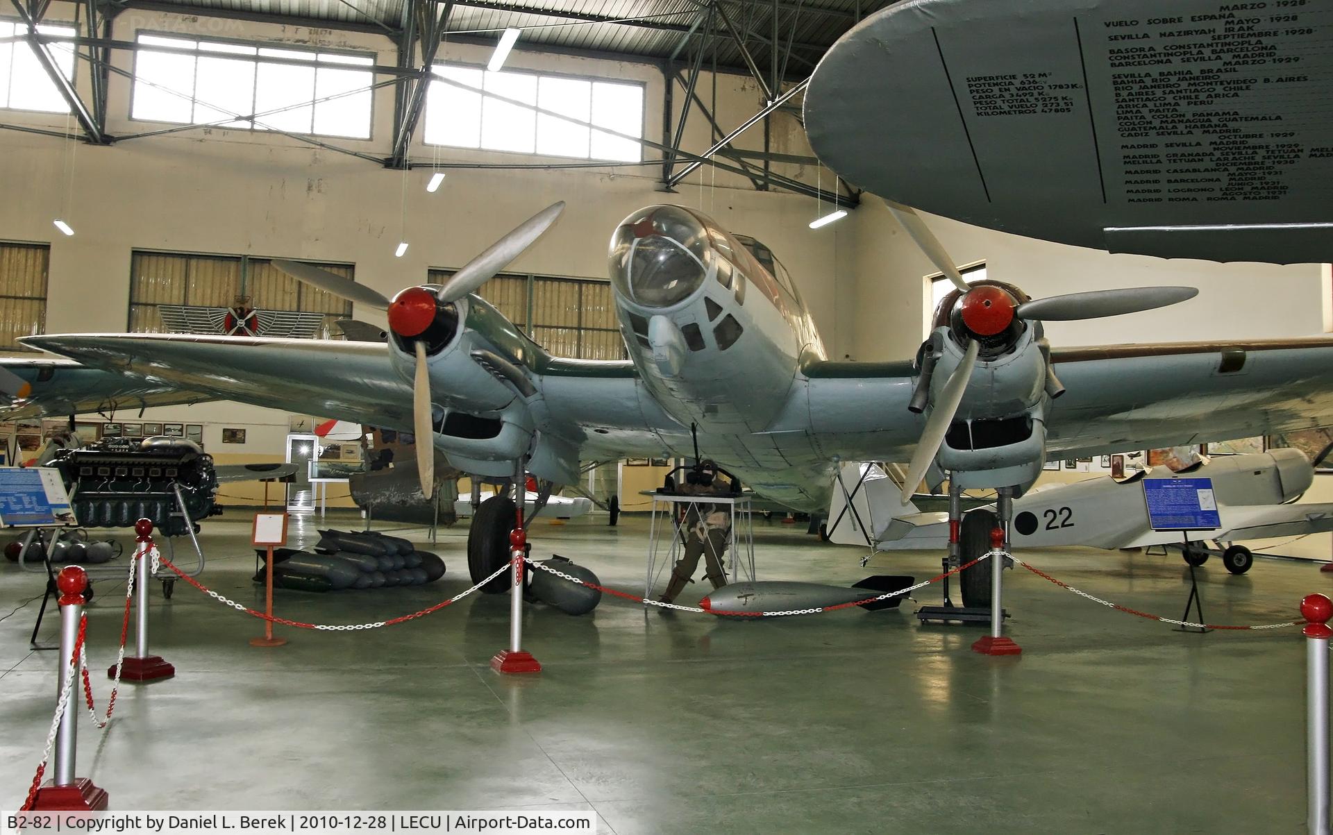 B2-82, 1938 Heinkel He-111E-3 C/N 2940, Nice early version of the famous Heinkel bomber; the later versions have the greenhouse cockpit.