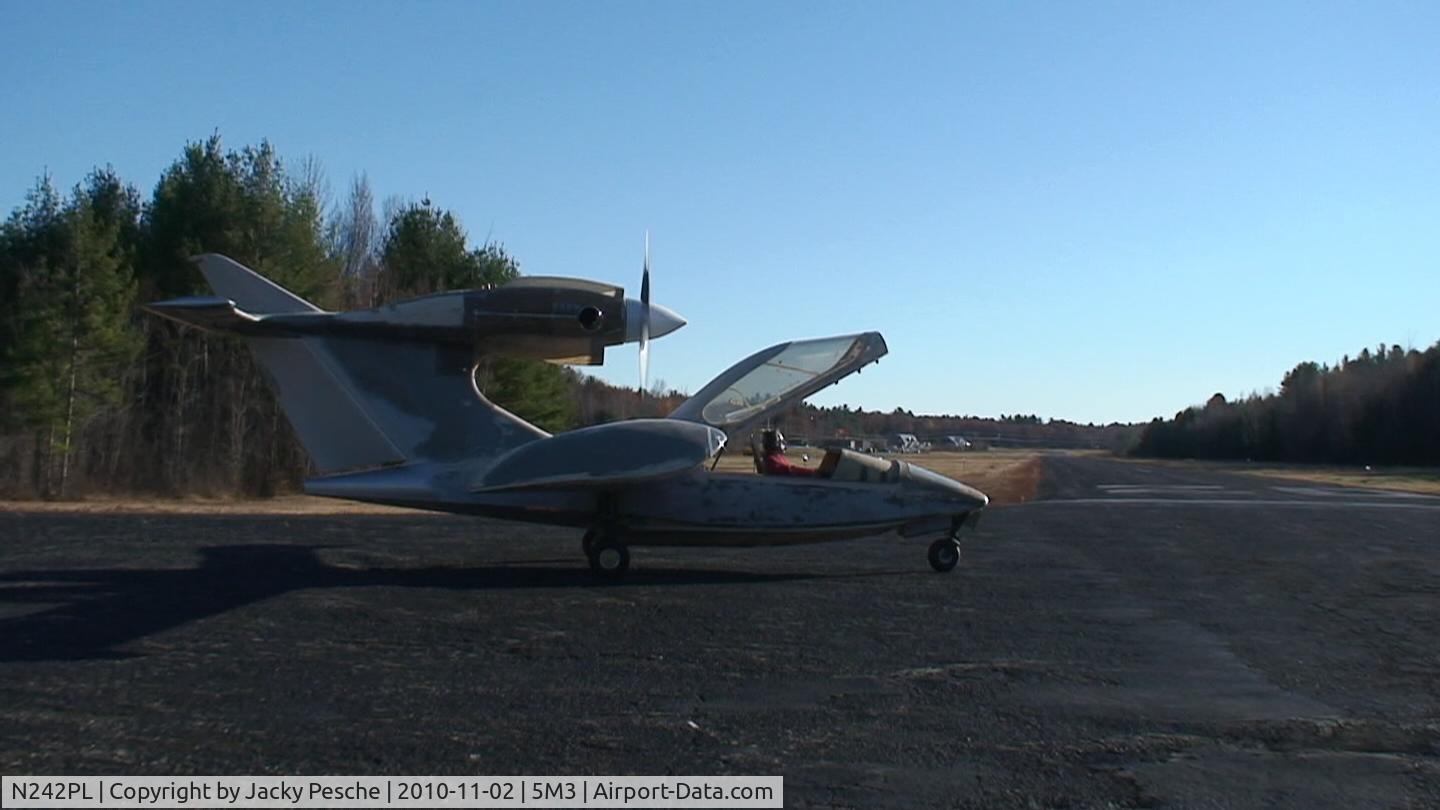 N242PL, Seawind 3000 C/N 085, NOV 2nd  2010 Cowling Temp Testing and Taxiing 43