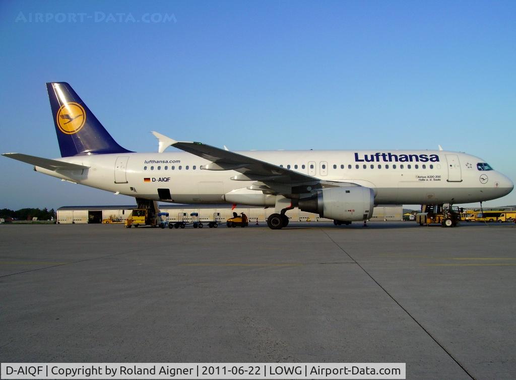 D-AIQF, 1991 Airbus A320-211 C/N 216, Lufthansa A320 auf dem FRA - Kurs mit 3 Std. verspätung aufgrund einer Gewitterfront in Deutschland.