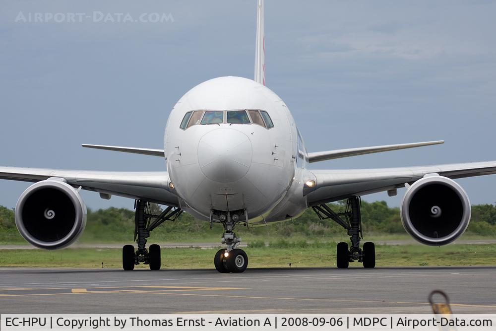 EC-HPU, 2001 Boeing 767-3Q8/ER C/N 30048, EC-HPU
