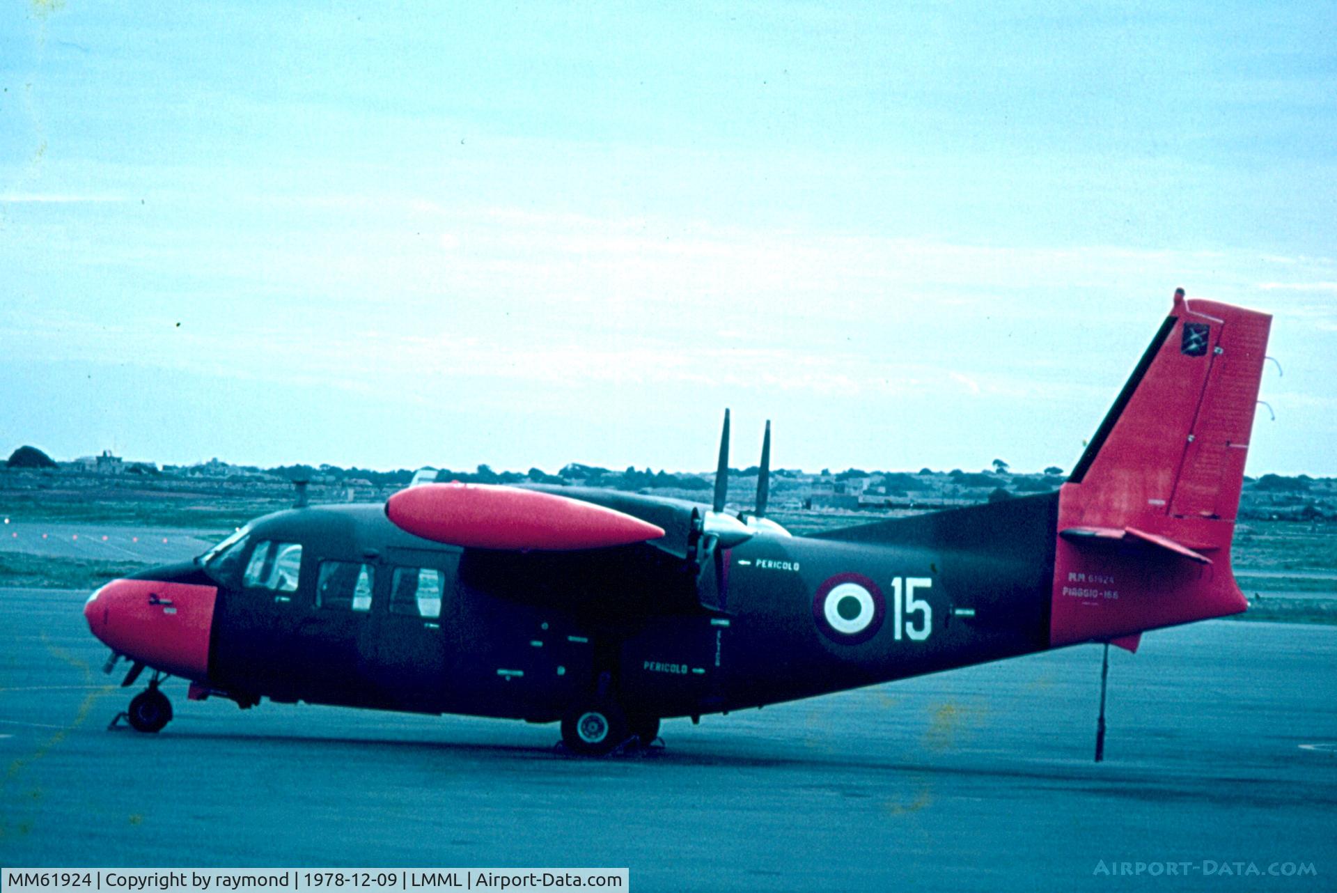 MM61924, Piaggio P-166DL-3 C/N 434/83, P166 MM61924/15 Italian Air Force