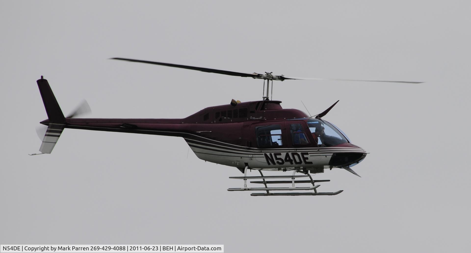 N54DE, Bell 206B C/N 2274, Checking power lines