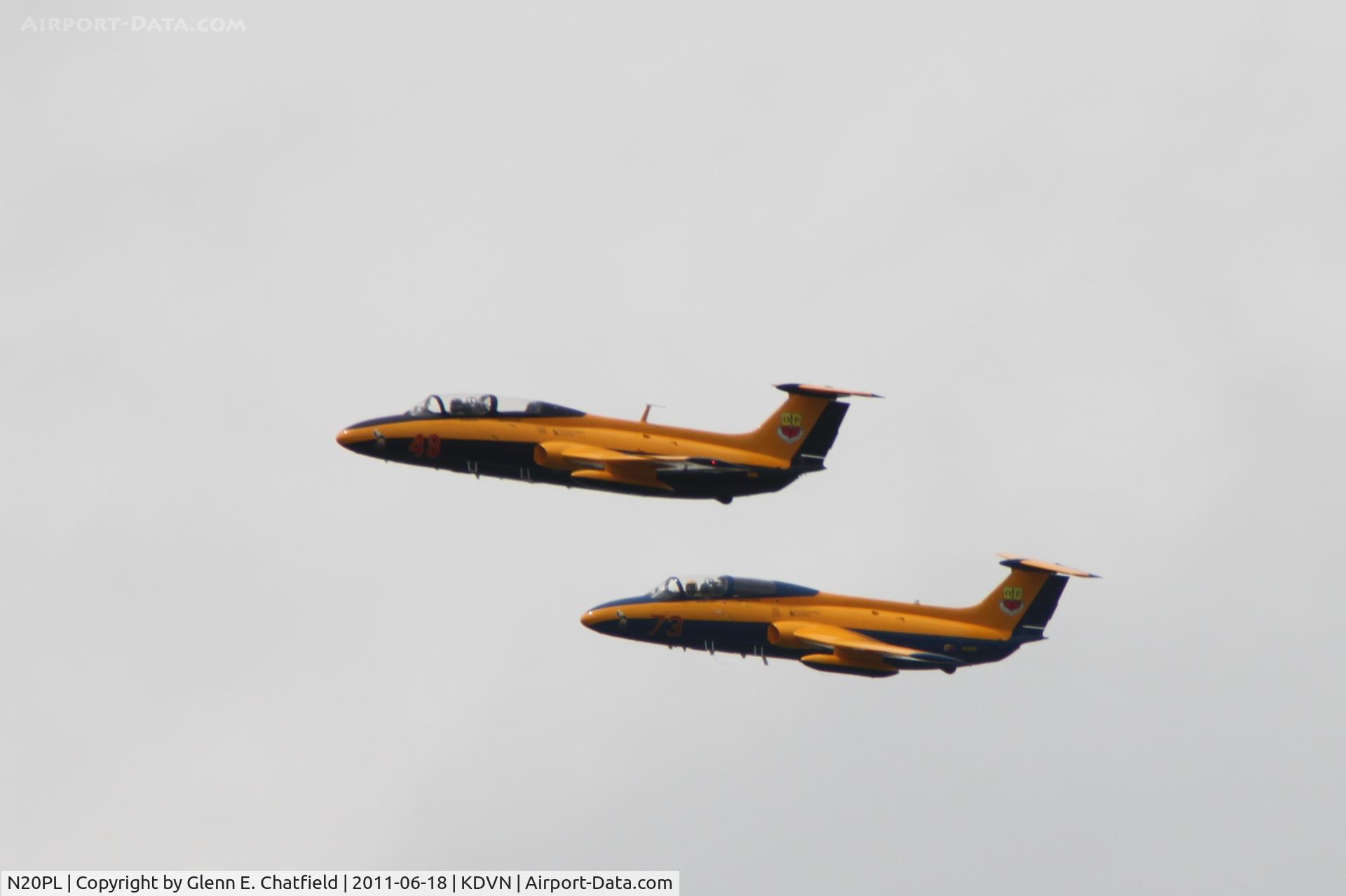 N20PL, 1973 Aero L-29C Delfin C/N 395097, At the Quad Cities Air Show with N429GC