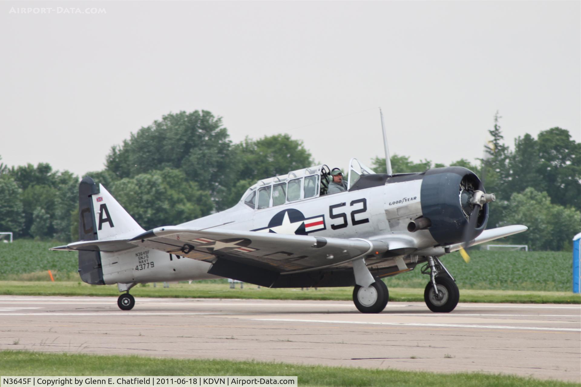 N3645F, 1943 North American SNJ-5 Texan Texan C/N 43779, At the Quad Cities Air Show.  Snj-5 BuNo 43779, ex-AT-6D 41-34540