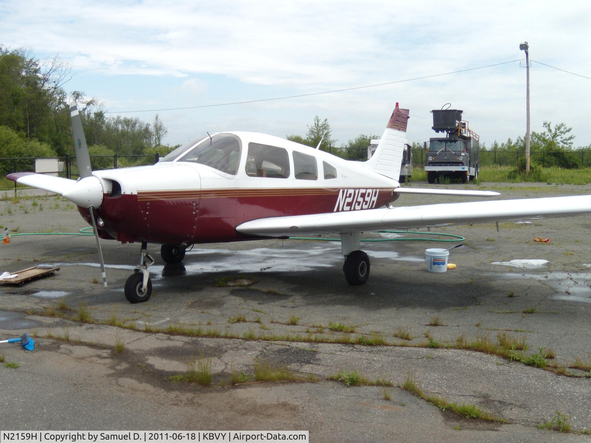 N2159H, 1979 Piper PA-28-161 C/N 28-7916192, Picture taken right after it was cleaned.